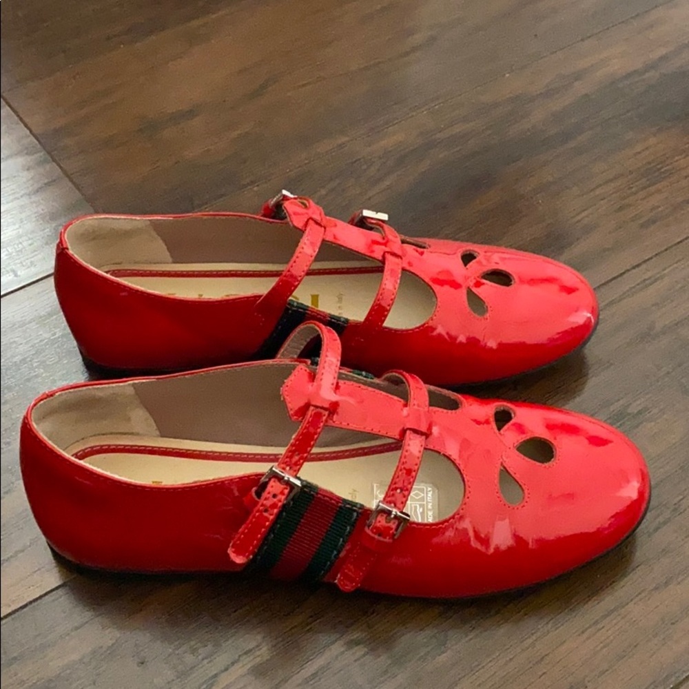 Gorgeous Gucci shoes for girls